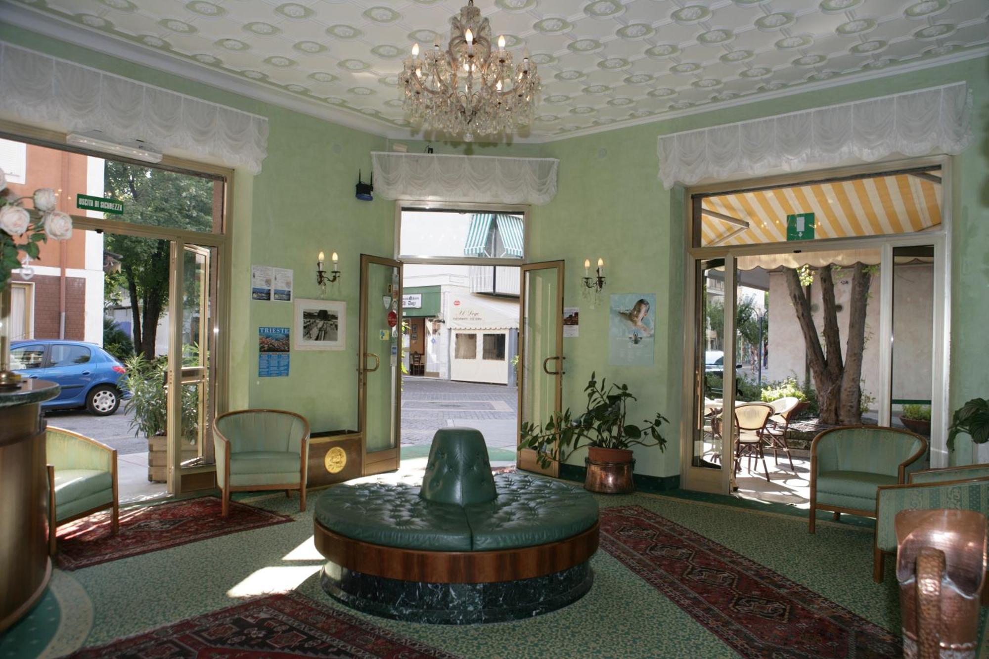 Hotel Diana Grado Eksteriør billede