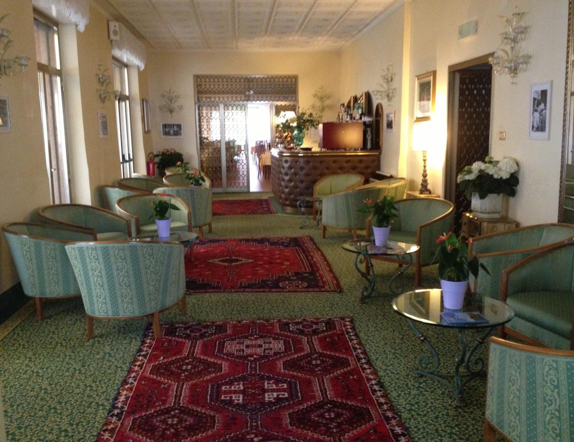 Hotel Diana Grado Eksteriør billede